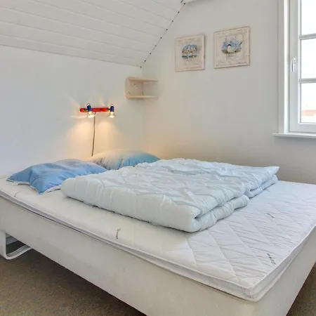 Apartment Rauha - 2-3km From The Sea By Interhome